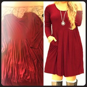 Plus size dress. 3x. Never worn. *HAS POCKETS!*